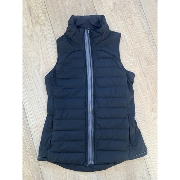 lululemon athletica Jackets & Blazers - Lululemon Women's Black Down Insulated Vest Size 6 Excellent Condition